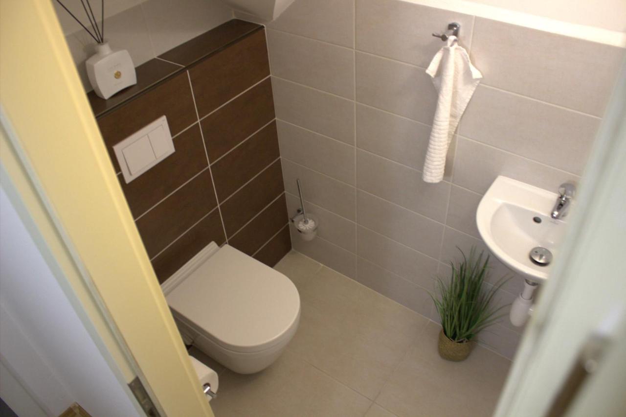Apartmany U Lva Prachatice Exterior photo